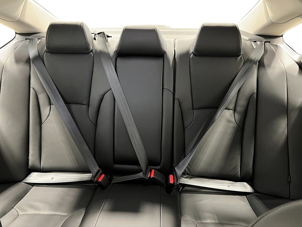 2025 Honda Accord Hybrid EX-L Sedan 4 Dr. FWD 28