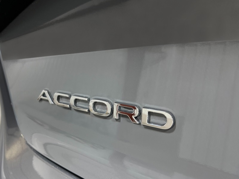 2025 Honda Accord Hybrid EX-L Sedan 4 Dr. FWD 5