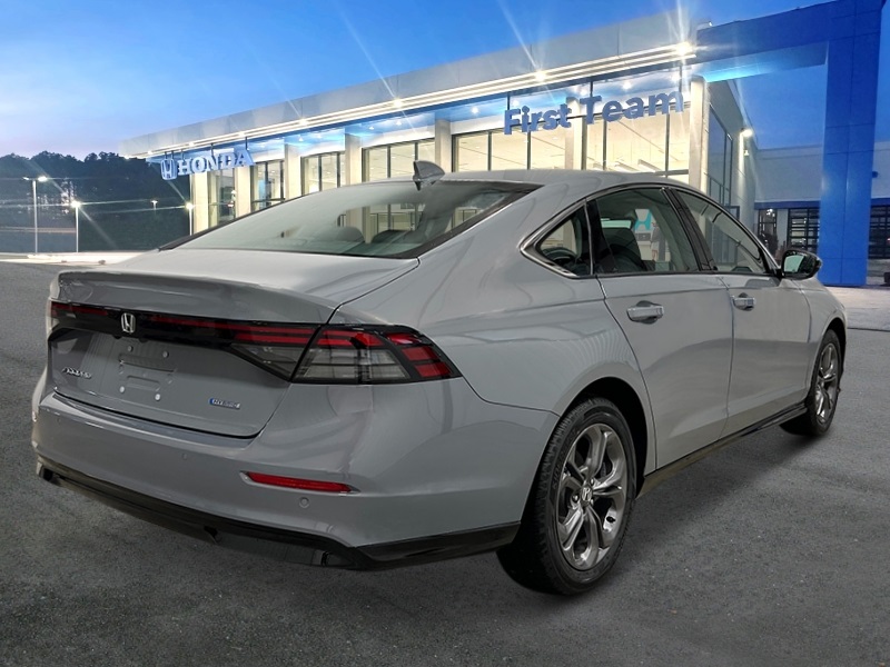 2025 Honda Accord Hybrid EX-L Sedan 4 Dr. FWD 7