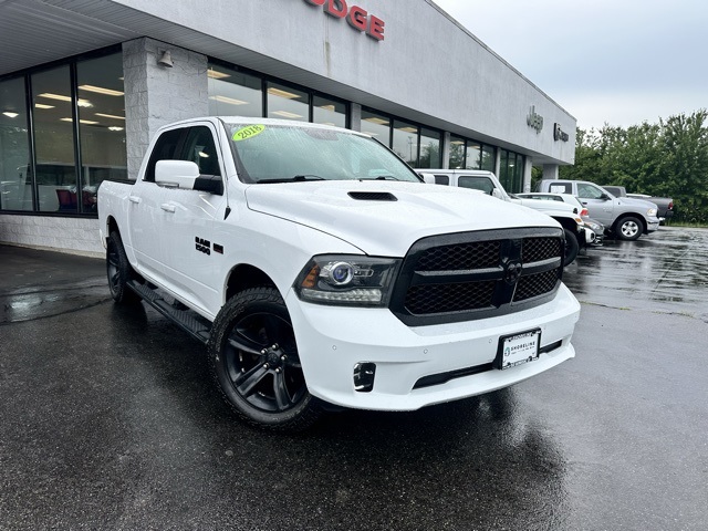 2018 Bright White Clearcoat Ram 1500 Night 4X4 Truck