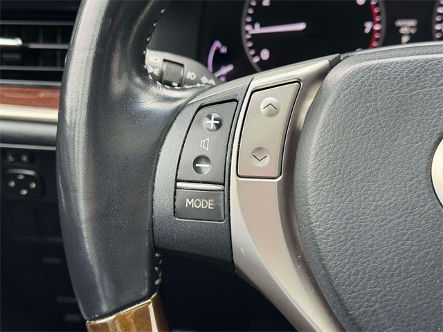 used 2014 Lexus ES car, priced at $14,290