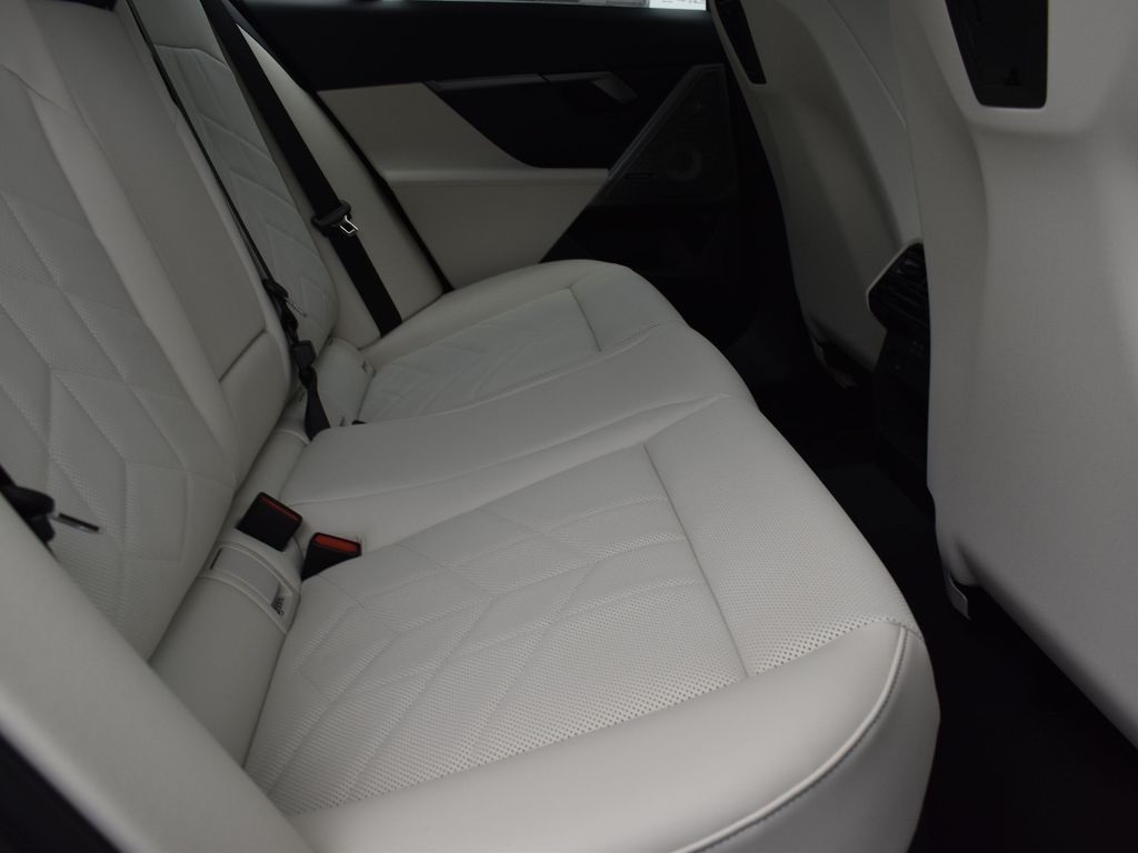 2025 Vegas Red Metallic BMW 5 Series 530i RWD Sedan