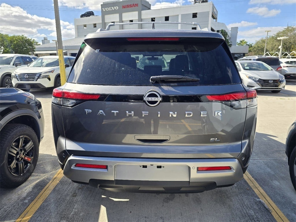 new 2025 Nissan Pathfinder car, priced at $35,858