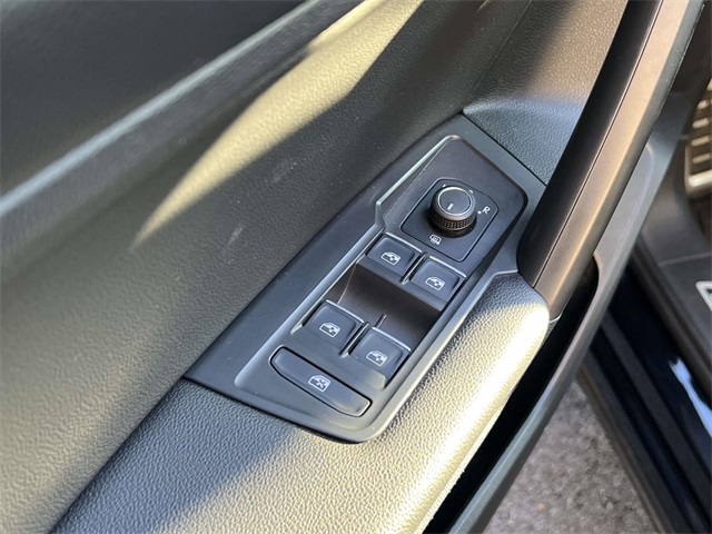 used 2021 Volkswagen Tiguan car, priced at $22,951