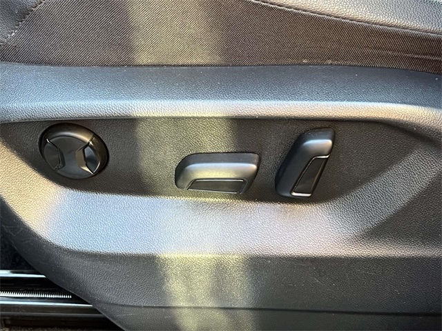 used 2021 Volkswagen Tiguan car, priced at $22,951