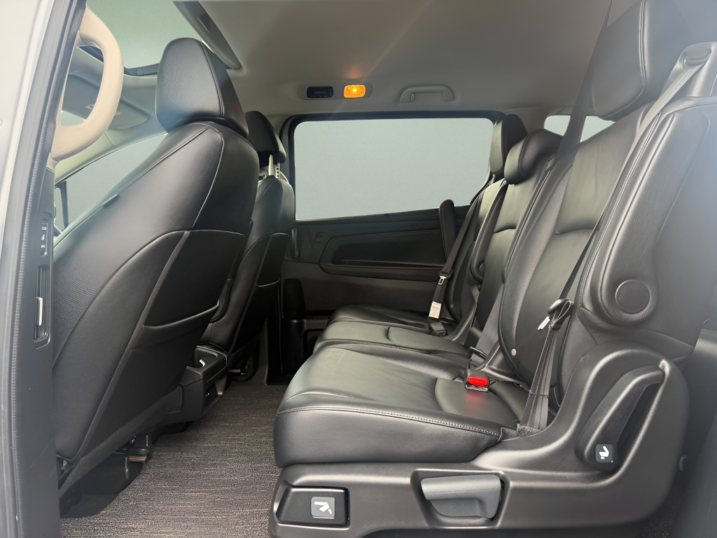 Used 2025 Honda Odyssey Van