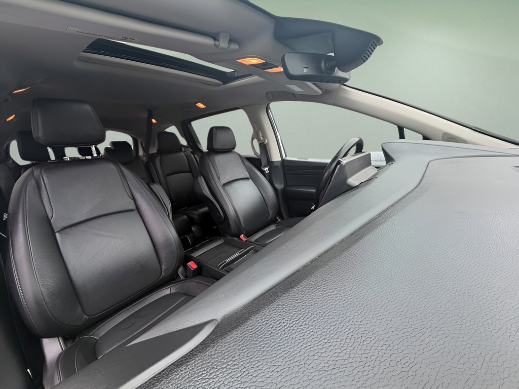 Used 2025 Honda Odyssey Van