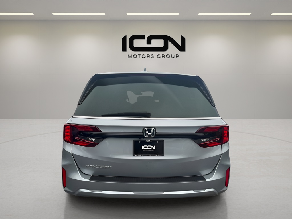 Used 2025 Honda Odyssey Van
