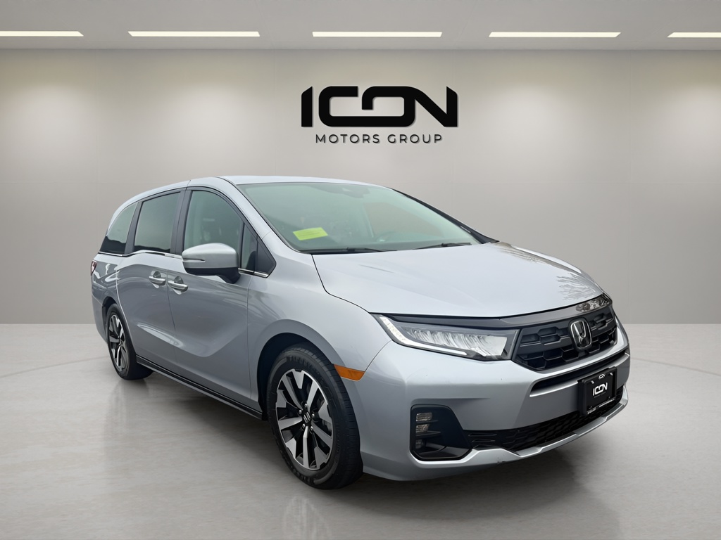 Used 2025 Honda Odyssey Van