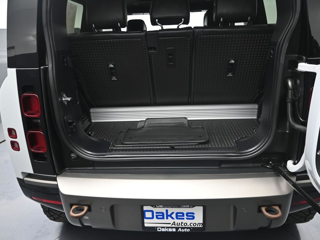 2022 Land Rover Defender X-Dynamic HSE photo 21