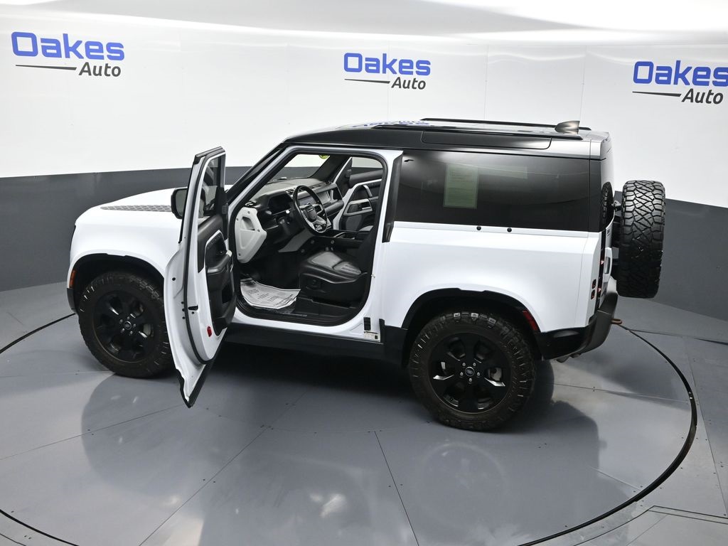 2022 Land Rover Defender X-Dynamic HSE photo 44