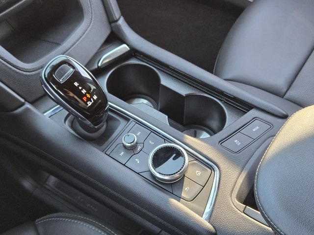 used 2021 Cadillac XT5 car, priced at $32,800