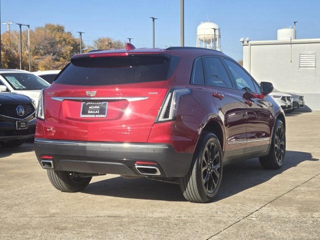 used 2021 Cadillac XT5 car, priced at $32,800