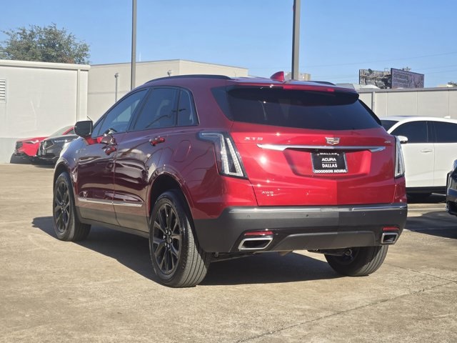 used 2021 Cadillac XT5 car, priced at $32,800