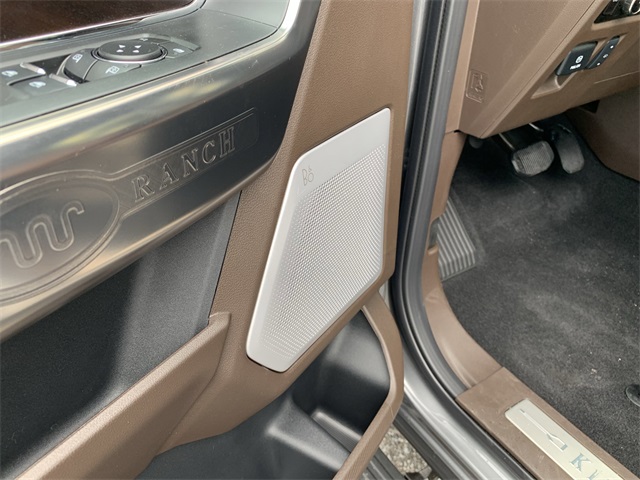 2025 Carbonized Gray Metallic Ford F-150 King Ranch 4X4 Truck