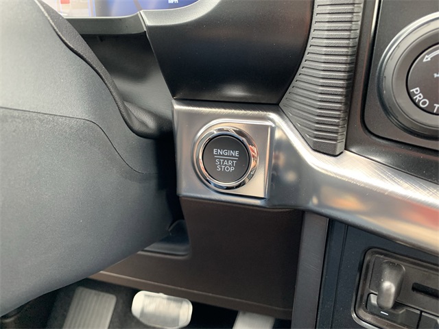 2025 Carbonized Gray Metallic Ford F-150 King Ranch 4X4 Truck