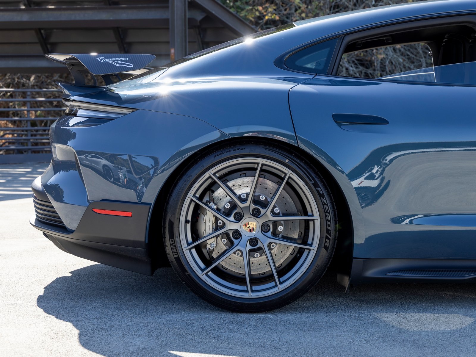 2025 Porsche Taycan Turbo GT Weissach Package photo 13