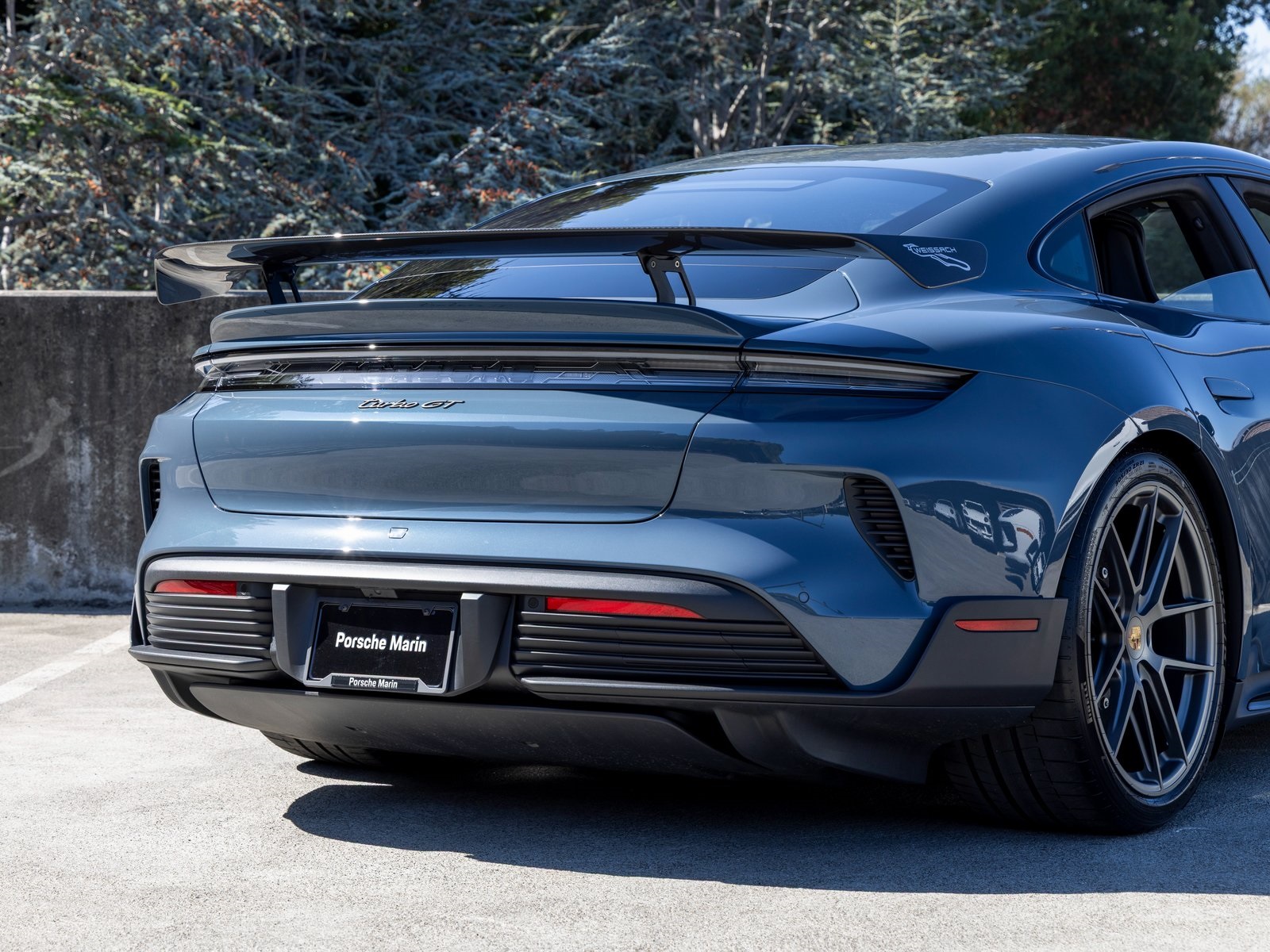 2025 Porsche Taycan Turbo GT Weissach Package photo 17