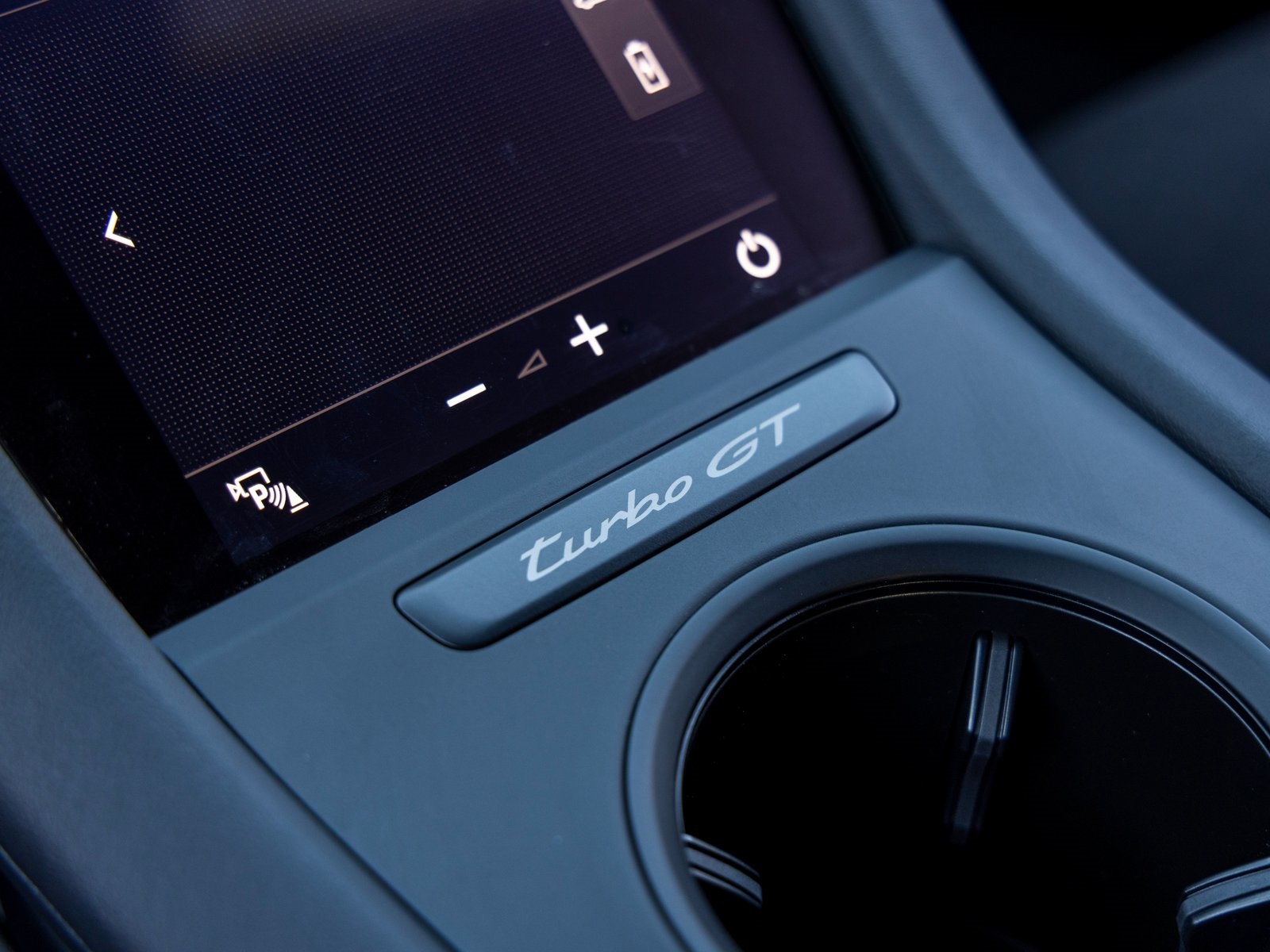 2025 Porsche Taycan Turbo GT Weissach Package photo 42