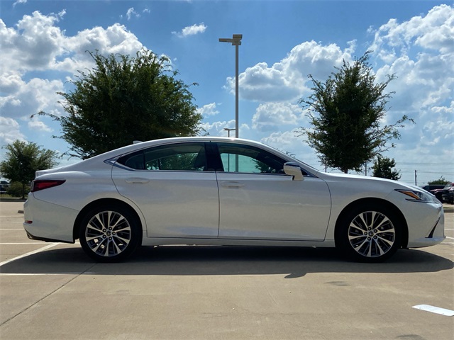 2020 Lexus ES 350 Premium photo 10