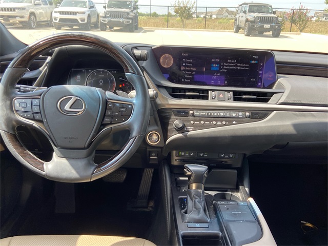 2020 Lexus ES 350 Premium photo 12