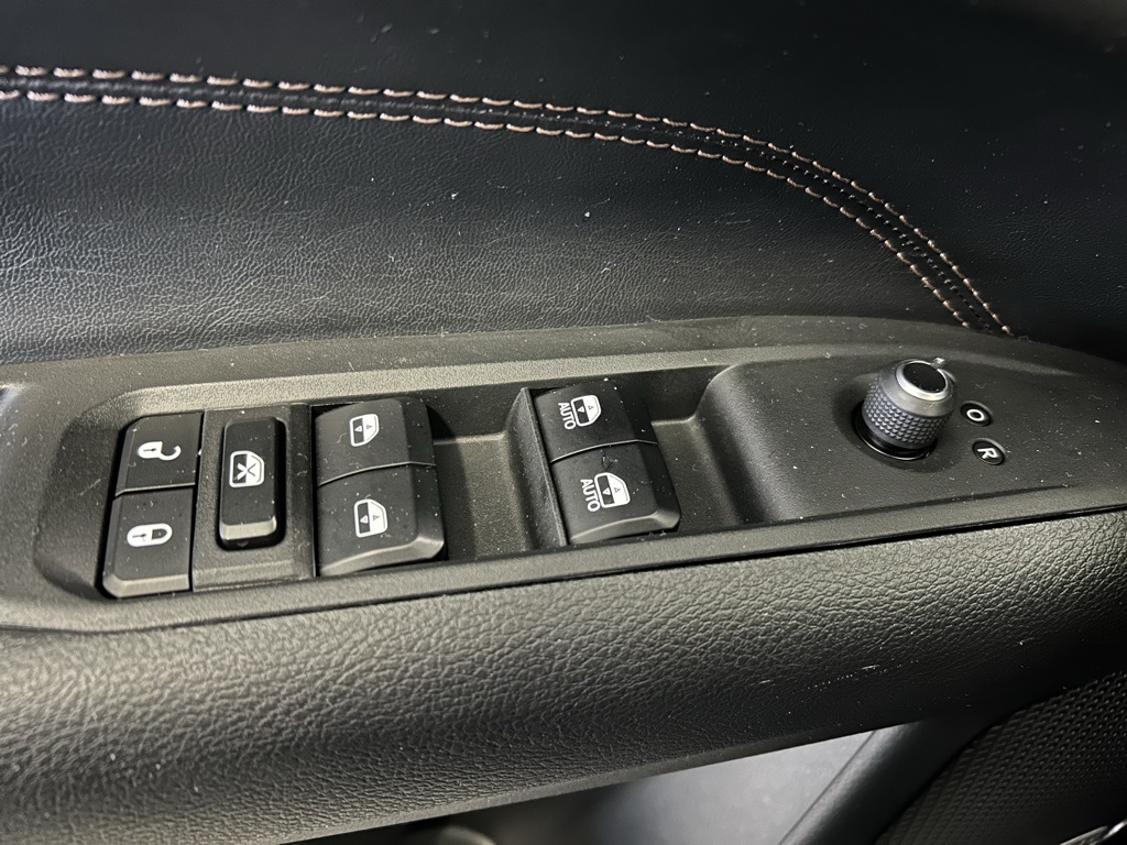 used 2023 Jeep Compass car, priced at $23,336