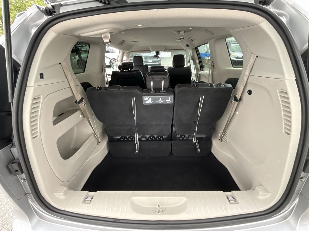 2017 Chrysler Pacifica Touring L photo 22