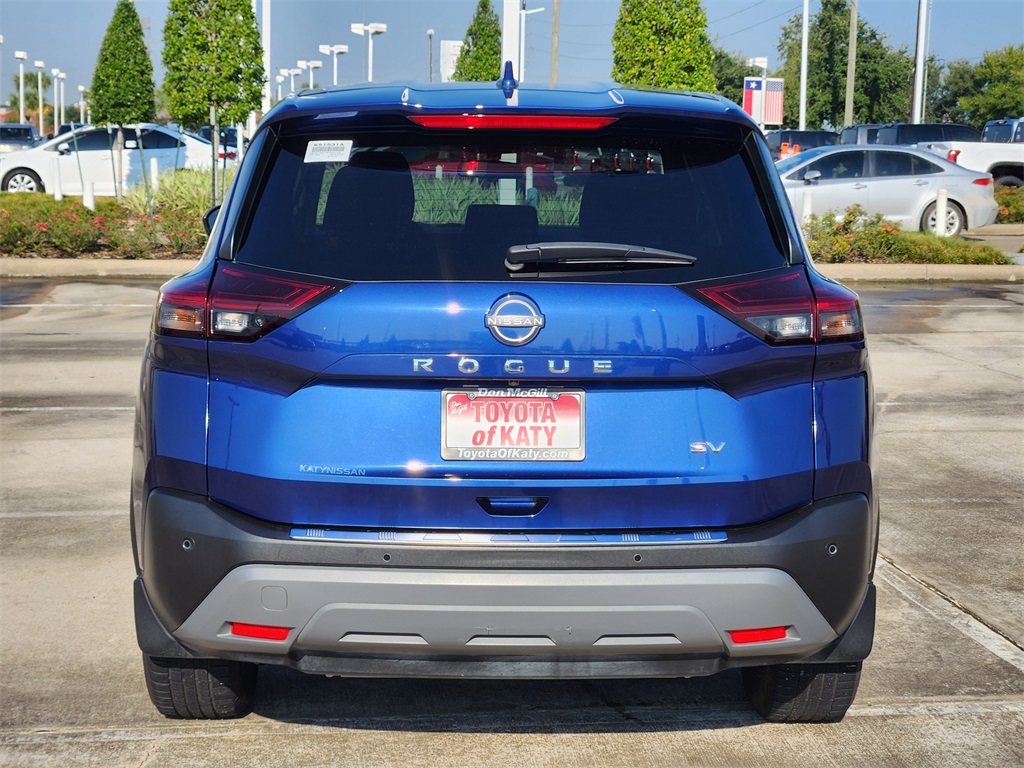 2023 Nissan Rogue SV photo 5