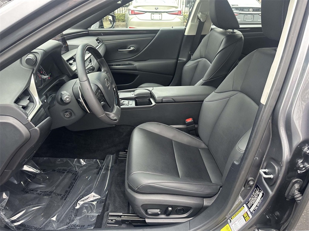 used 2021 Lexus ES car, priced at $35,995