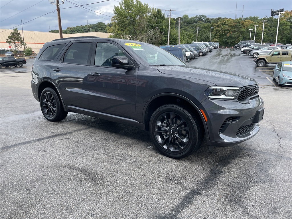 2025 Dodge Durango GT photo 5