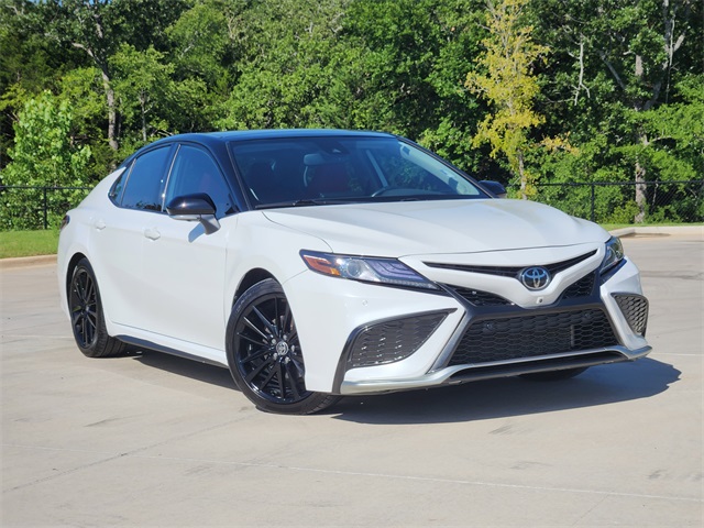 2023 White Toyota Camry Sedan