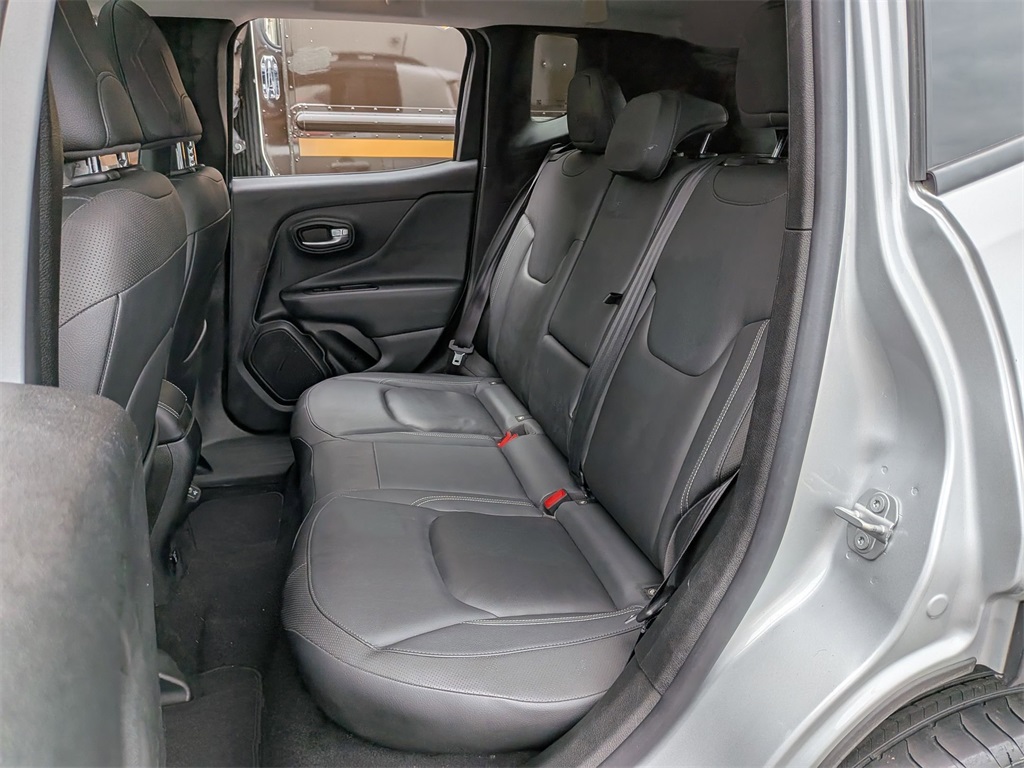 2020 Jeep Renegade Limited photo 19