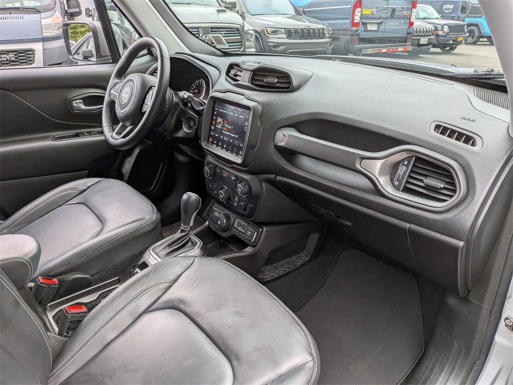 2020 Jeep Renegade Limited photo 21