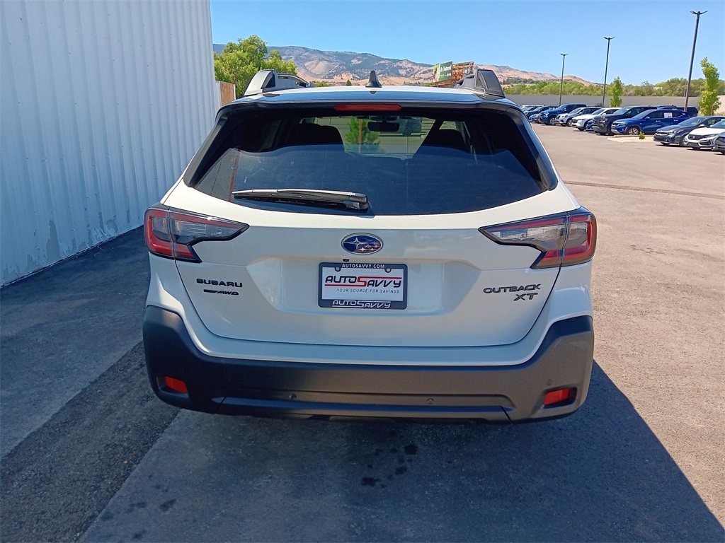 2024 Subaru Outback Onyx Edition XT photo 4