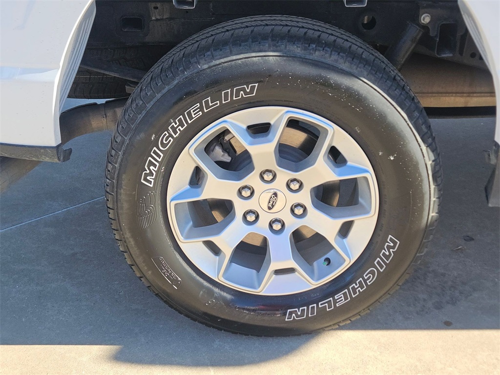 2022 Ford F-150 Lariat photo 9
