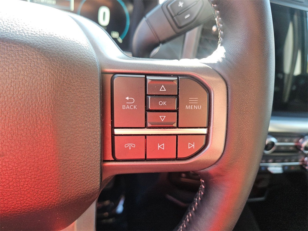 2022 Ford F-150 Lariat photo 21