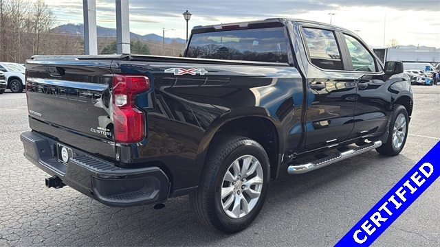 used 2022 Chevrolet Silverado 1500 car, priced at $31,662