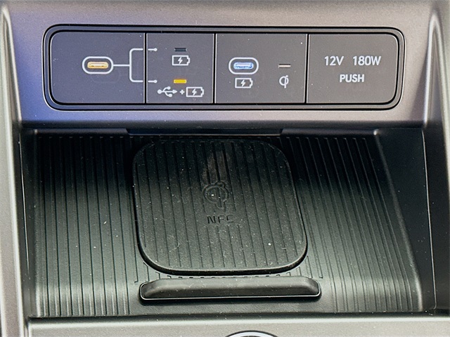 Kona SEL Convenience