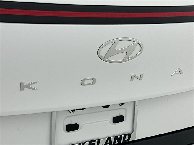 Kona SEL Convenience