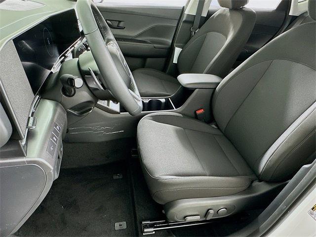 Kona SEL Convenience