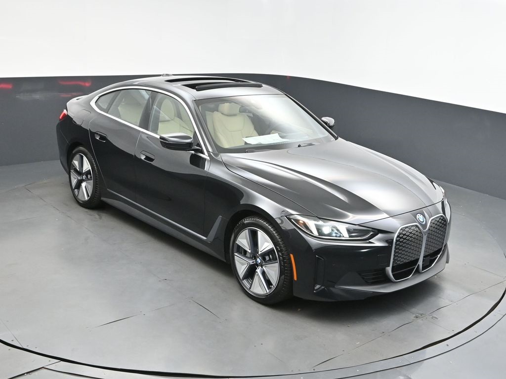 2025 Black Sapphire Metallic BMW i4 eDrive40 RWD Hatchback