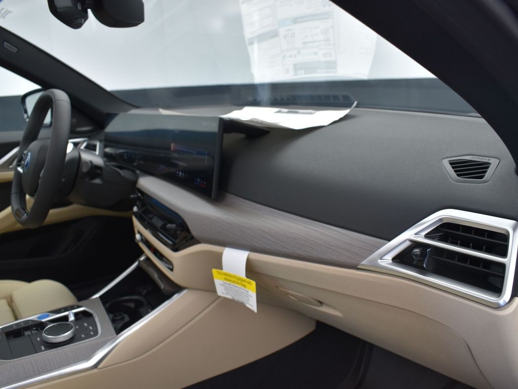 2025 Black Sapphire Metallic BMW i4 eDrive40 RWD Hatchback