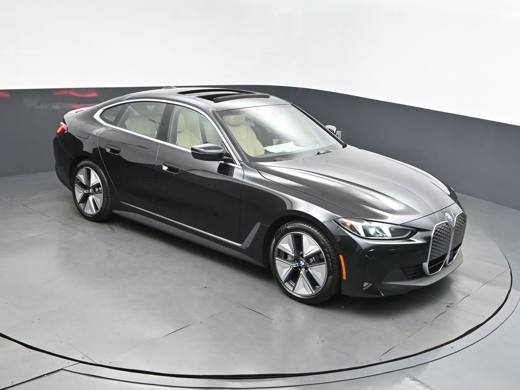 2025 Black Sapphire Metallic BMW i4 eDrive40 RWD Hatchback