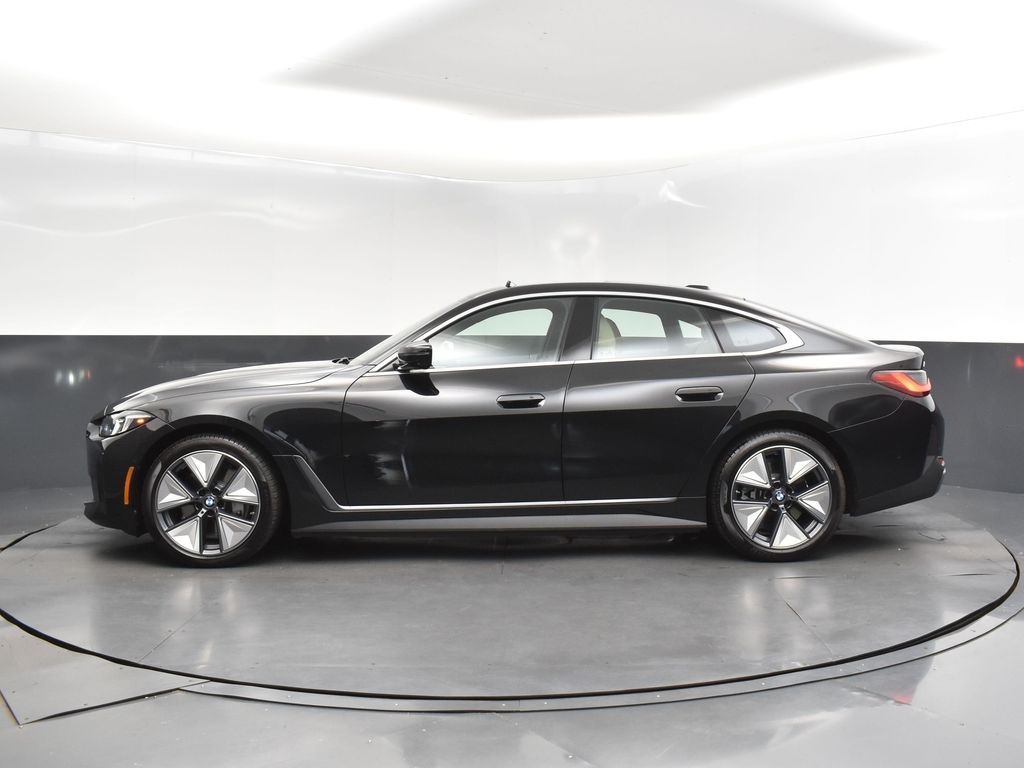 2025 Black Sapphire Metallic BMW i4 eDrive40 RWD Hatchback