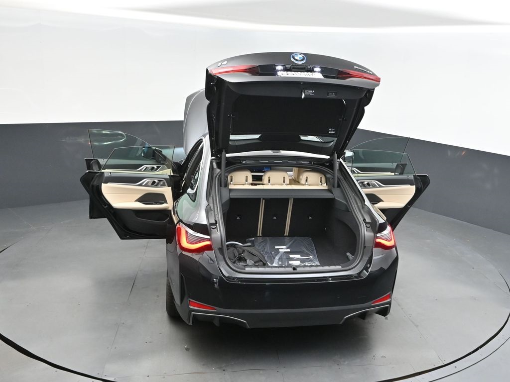 2025 Black Sapphire Metallic BMW i4 eDrive40 RWD Hatchback
