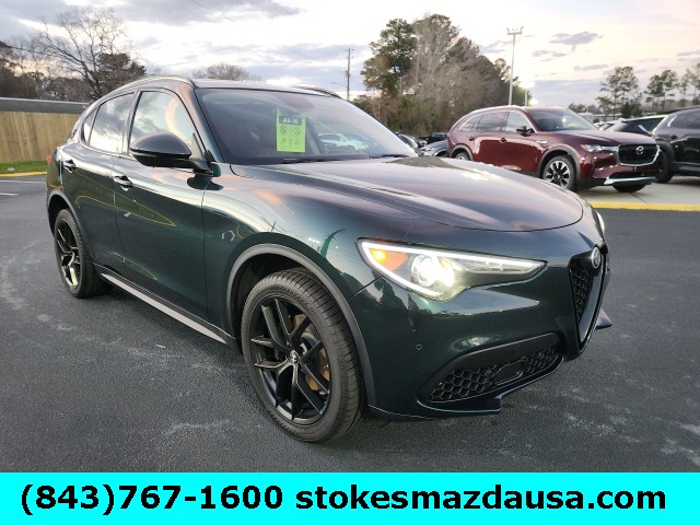 2019 Alfa Romeo Stelvio Base's photo