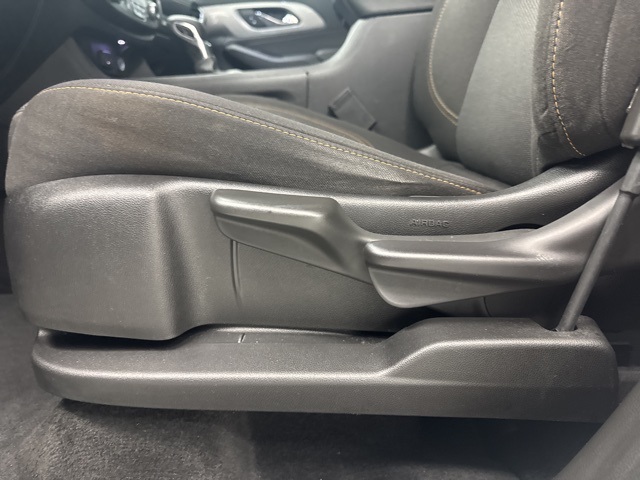 used 2021 Chevrolet Traverse car, priced at $19,998