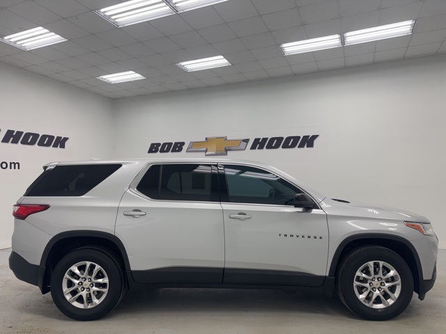 used 2021 Chevrolet Traverse car, priced at $19,998