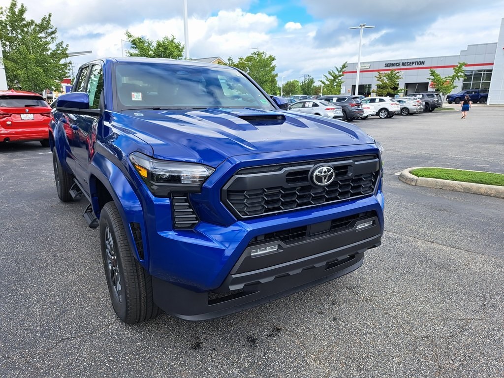 2025 Toyota Tacoma TRD Sport Double Cab photo 3