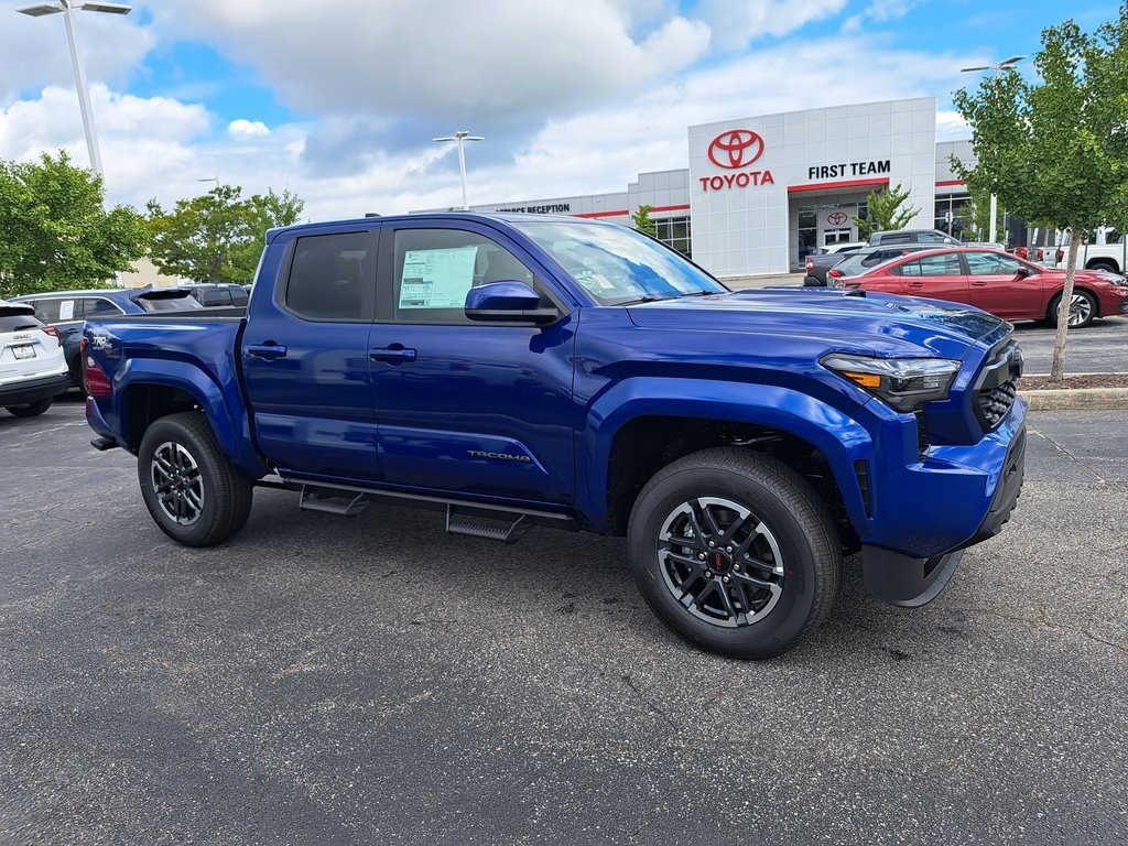 2025 Toyota Tacoma TRD Sport Double Cab photo 4